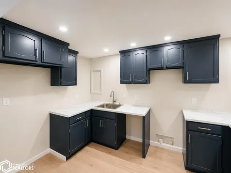 4415 Avenue L Fort Madison IA 52627