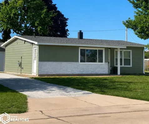 4415 Avenue L Fort Madison IA 52627