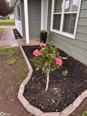 4415 Avenue L Fort Madison IA 52627