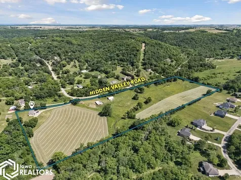 8311 Hidden Valley Road Dubuque IA 52003