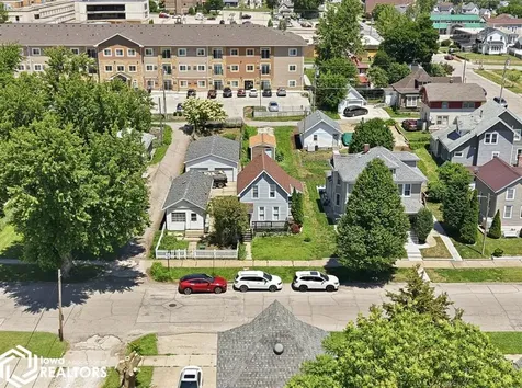 408 1/2 E Linn Street Marshalltown IA 50158