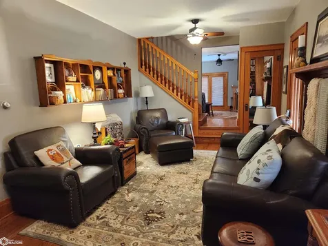 3615 Highway T47 Montour IA 50173