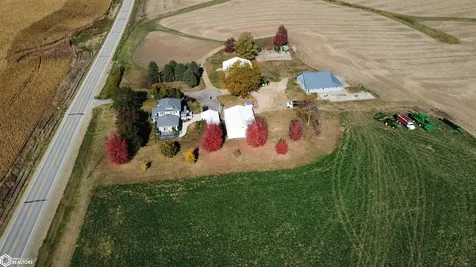 3615 Highway T47 Montour IA 50173