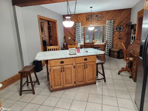 3615 Highway T47 Montour IA 50173