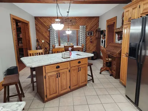 3615 Highway T47 Montour IA 50173