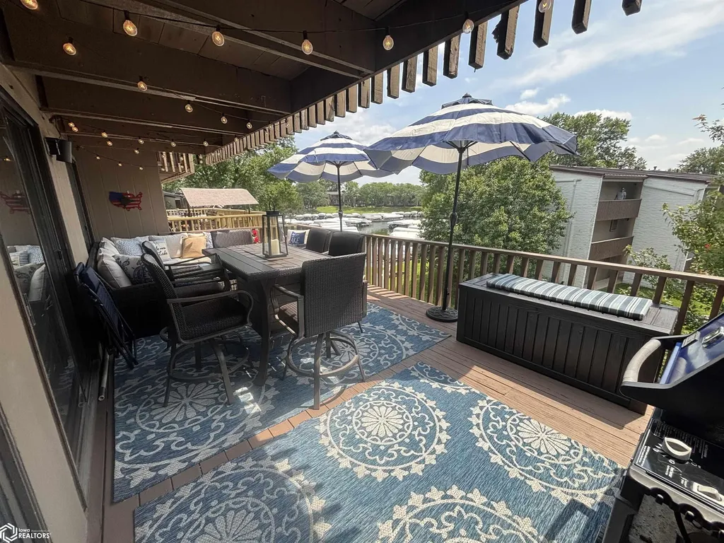 2700 N Shore Drive Clear Lake IA 50428