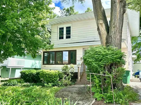 406 W Carpenter Avenue Fairfield IA 52556