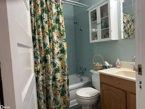 406 W Carpenter Avenue Fairfield IA 52556