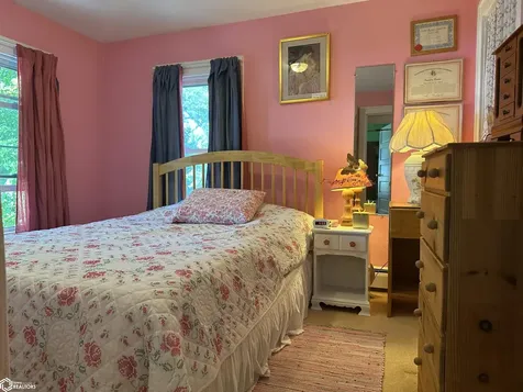 406 W Carpenter Avenue Fairfield IA 52556
