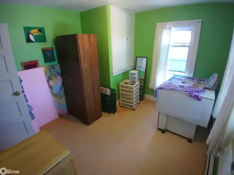 406 W Carpenter Avenue Fairfield IA 52556