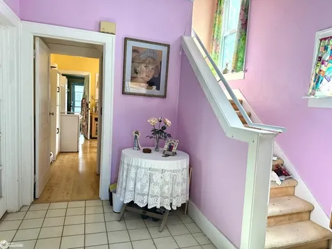 406 W Carpenter Avenue Fairfield IA 52556