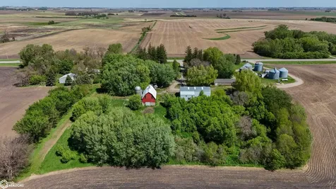 20319 490th Street Lake Mills IA 50450