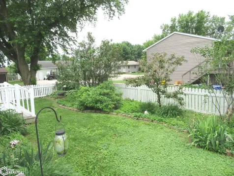 102 Hillhaven Drive Forest City IA 50436