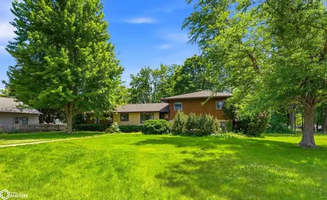 406 E Lafayette Avenue Keota IA 52248