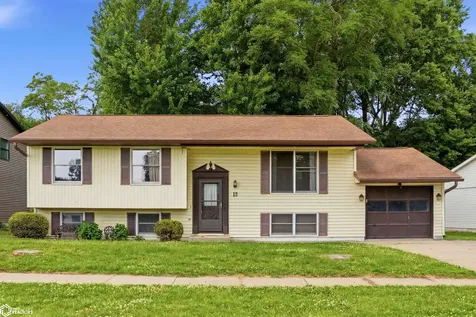 13 29th Place Fort Madison IA 52627