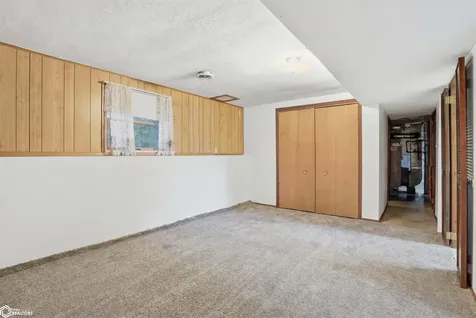 13 29th Place Fort Madison IA 52627