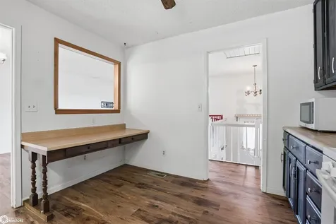 13 29th Place Fort Madison IA 52627