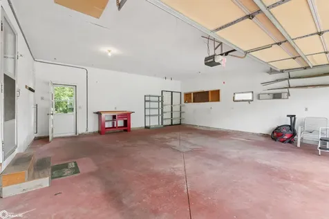2317 24th Street SW Mason City IA 50401