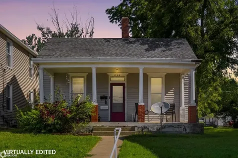 1710 Mount Pleasant Street Burlington IA 52601