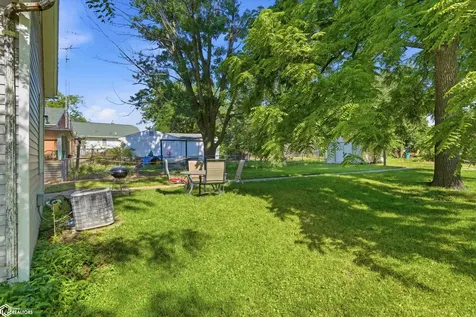 1710 Mount Pleasant Street Burlington IA 52601