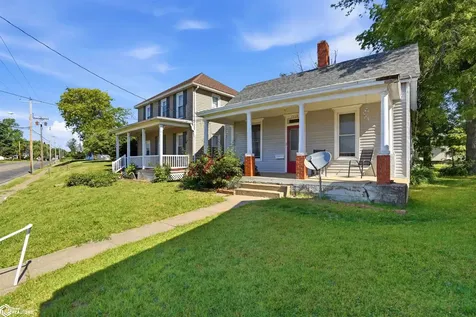 1710 Mount Pleasant Street Burlington IA 52601
