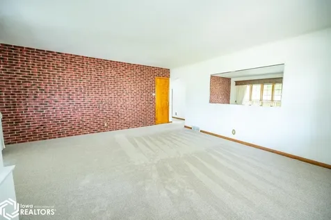 931 W Mary Street Ottumwa IA 52501