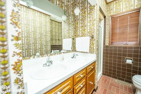 931 W Mary Street Ottumwa IA 52501