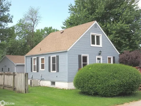115 4th Avenue W Leland IA 50453