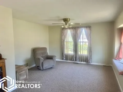 407 Main Street Montrose IA 52639