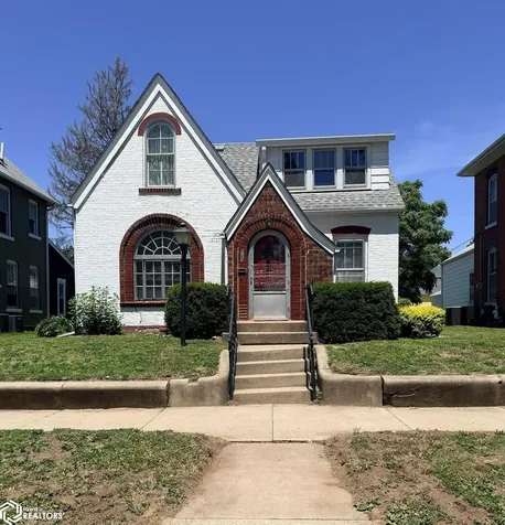 525 Avenue F Fort Madison IA 52627