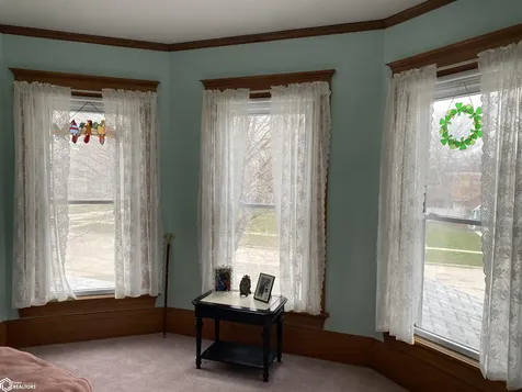 112 S Federal Street Hampton IA 50441