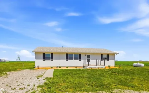 1855 Highway 78 Olds IA 52647