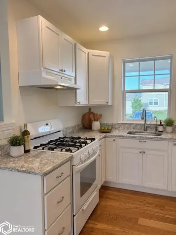 2134 Diamond Lane Fairfield IA 52556