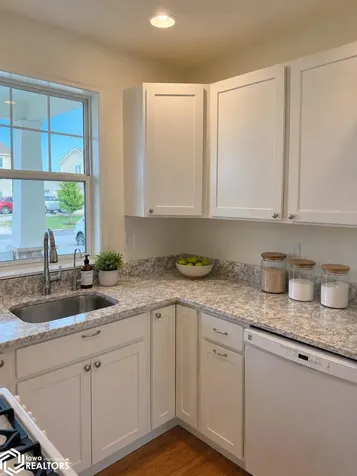 2134 Diamond Lane Fairfield IA 52556