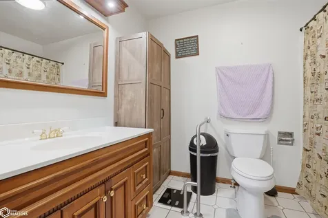 4005 Bluff Road Fort Madison IA 52627