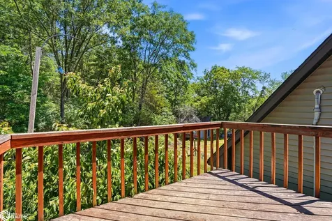 4005 Bluff Road Fort Madison IA 52627