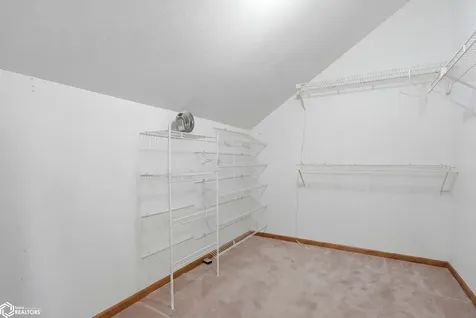 4005 Bluff Road Fort Madison IA 52627