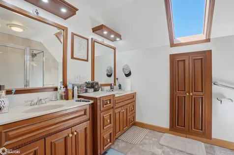 4005 Bluff Road Fort Madison IA 52627