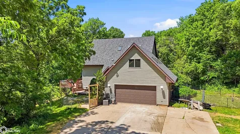 4005 Bluff Road Fort Madison IA 52627