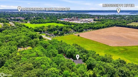 4005 Bluff Road Fort Madison IA 52627