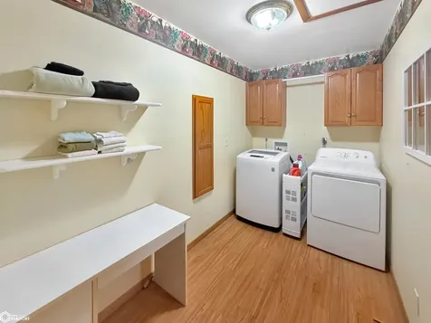 421 12th Avenue NE Hampton IA 50441