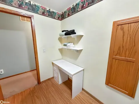 421 12th Avenue NE Hampton IA 50441