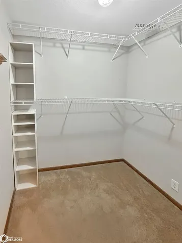 421 12th Avenue NE Hampton IA 50441