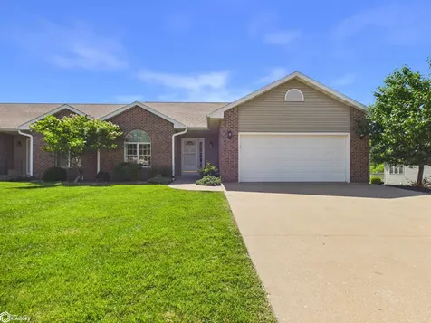 3252 Brookshire Drive Keokuk IA 52632