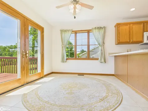 3252 Brookshire Drive Keokuk IA 52632