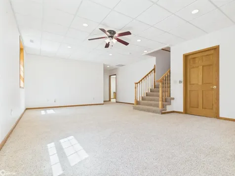3252 Brookshire Drive Keokuk IA 52632
