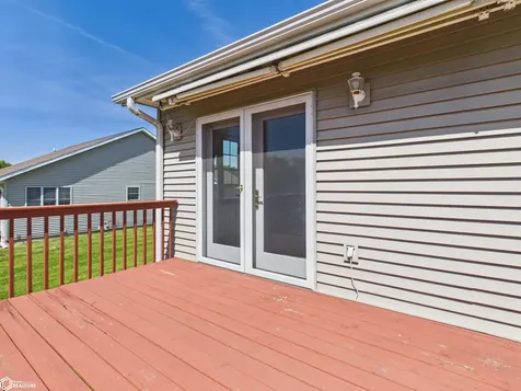 3252 Brookshire Drive Keokuk IA 52632