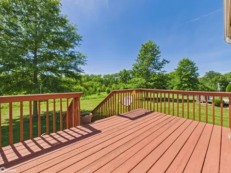 3252 Brookshire Drive Keokuk IA 52632