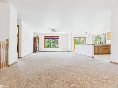 3252 Brookshire Drive Keokuk IA 52632