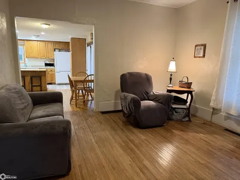 110 W 2nd Street Wayland IA 52654